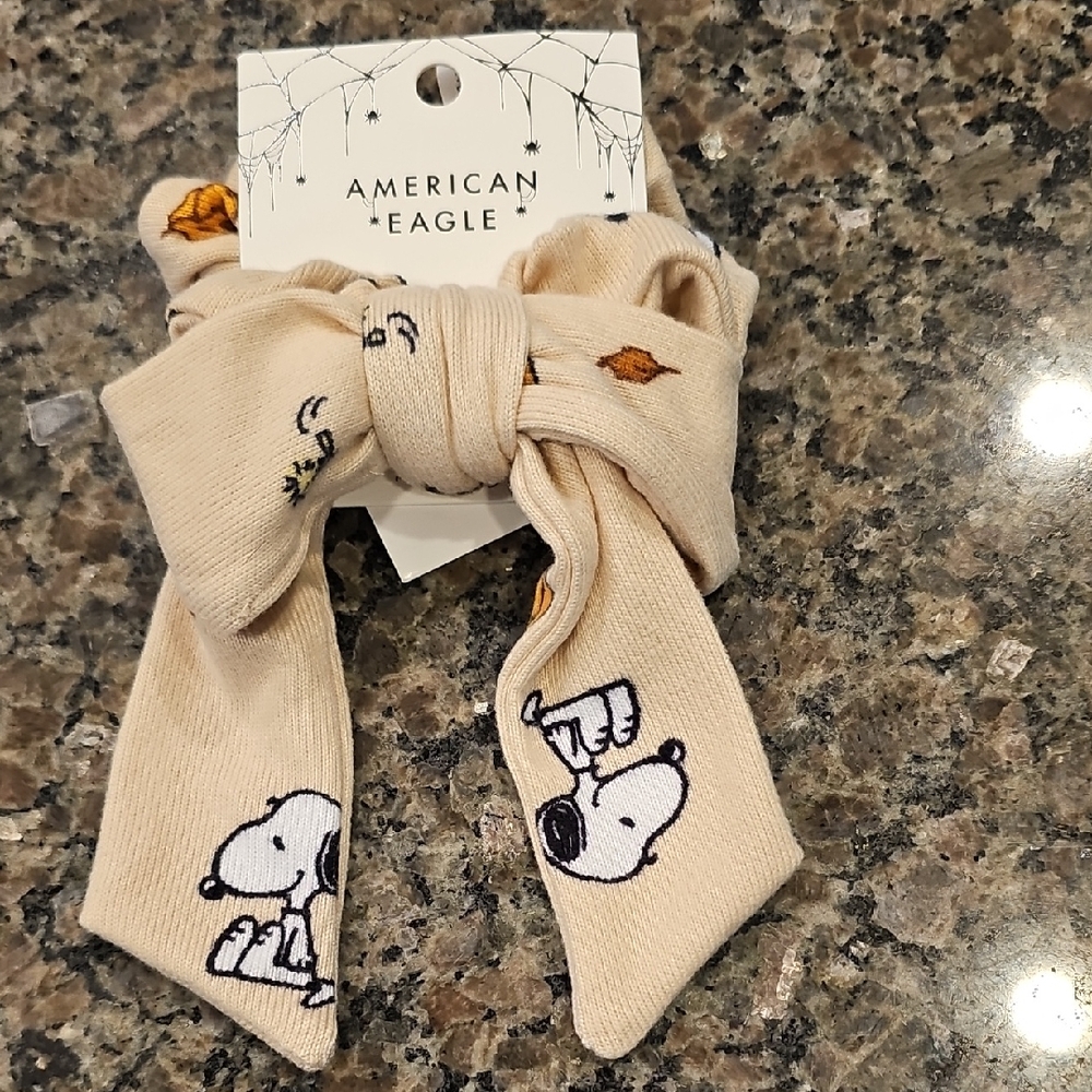 American Eagle Outfitters Snoopy Fall Bow Hair Accessory - Cream and Black